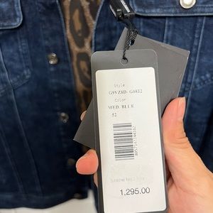 Dolce &Gabbana new size L med blue